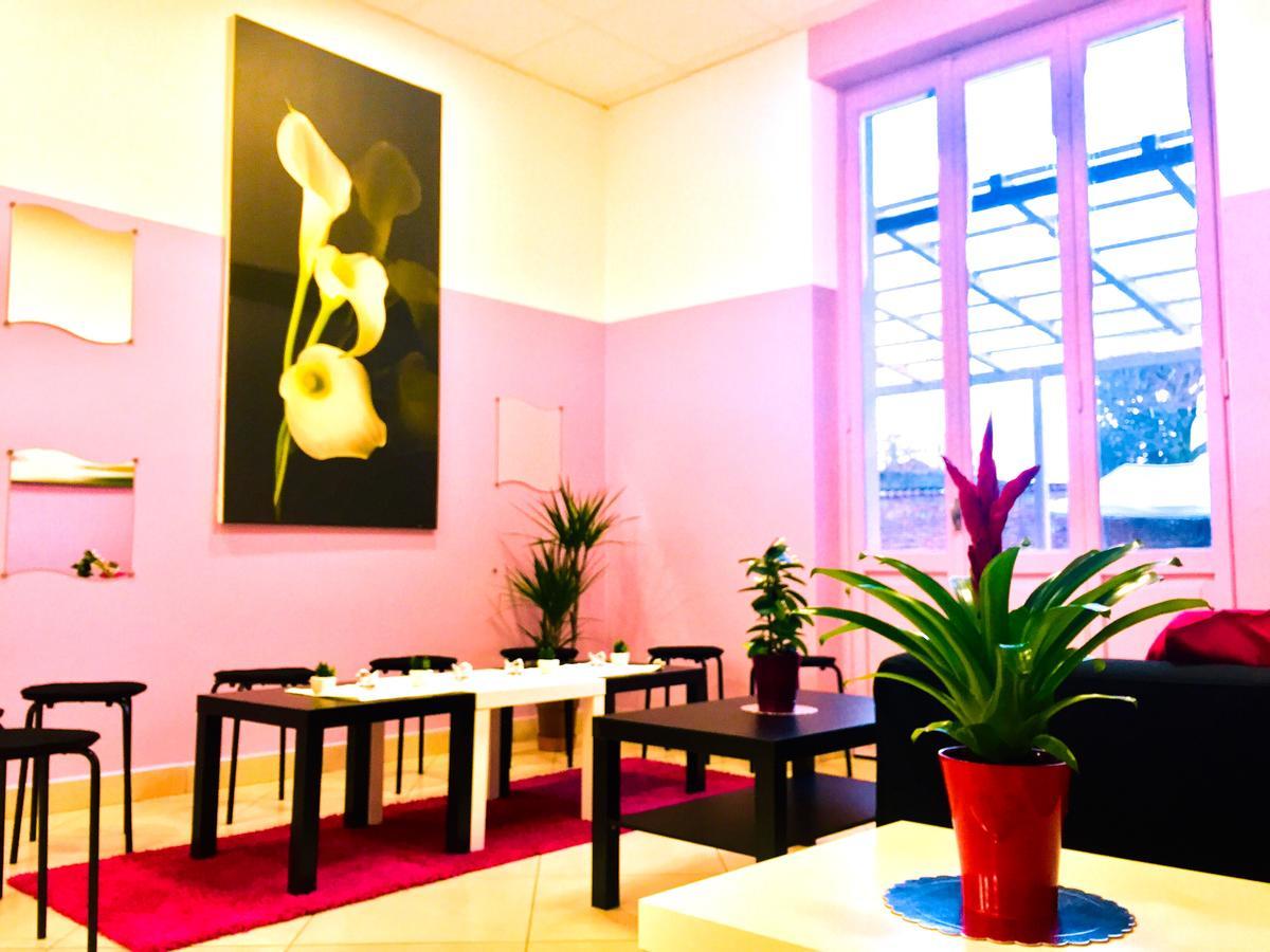 Rho Gloria 2 Hotel Exterior photo